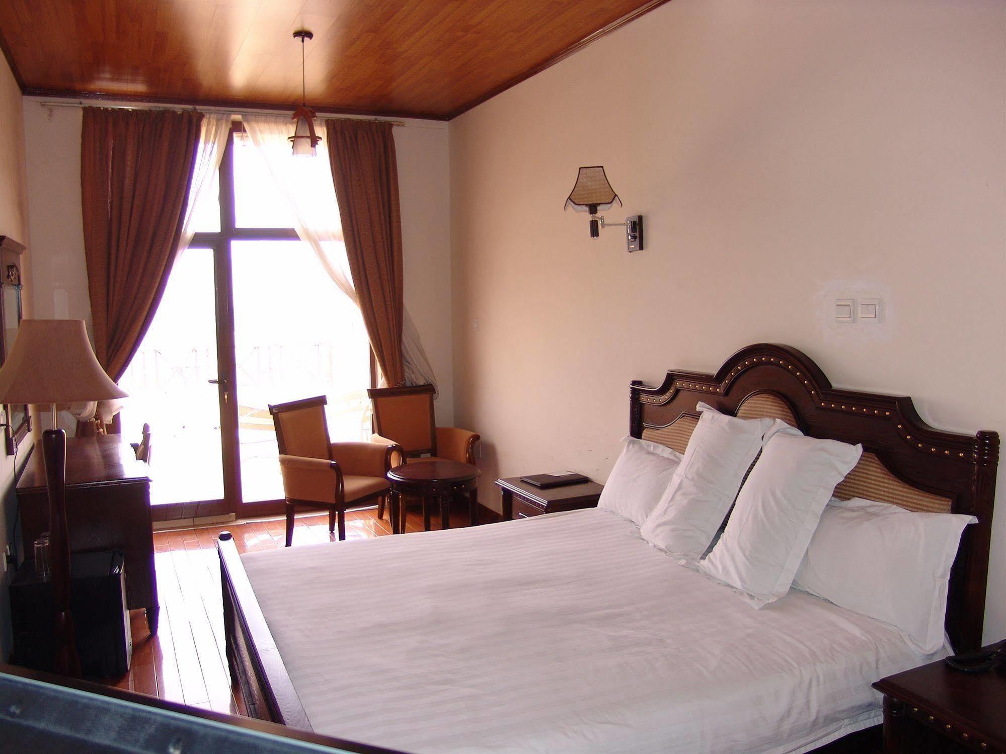 Taye Belay Hotel Gonder Exterior foto