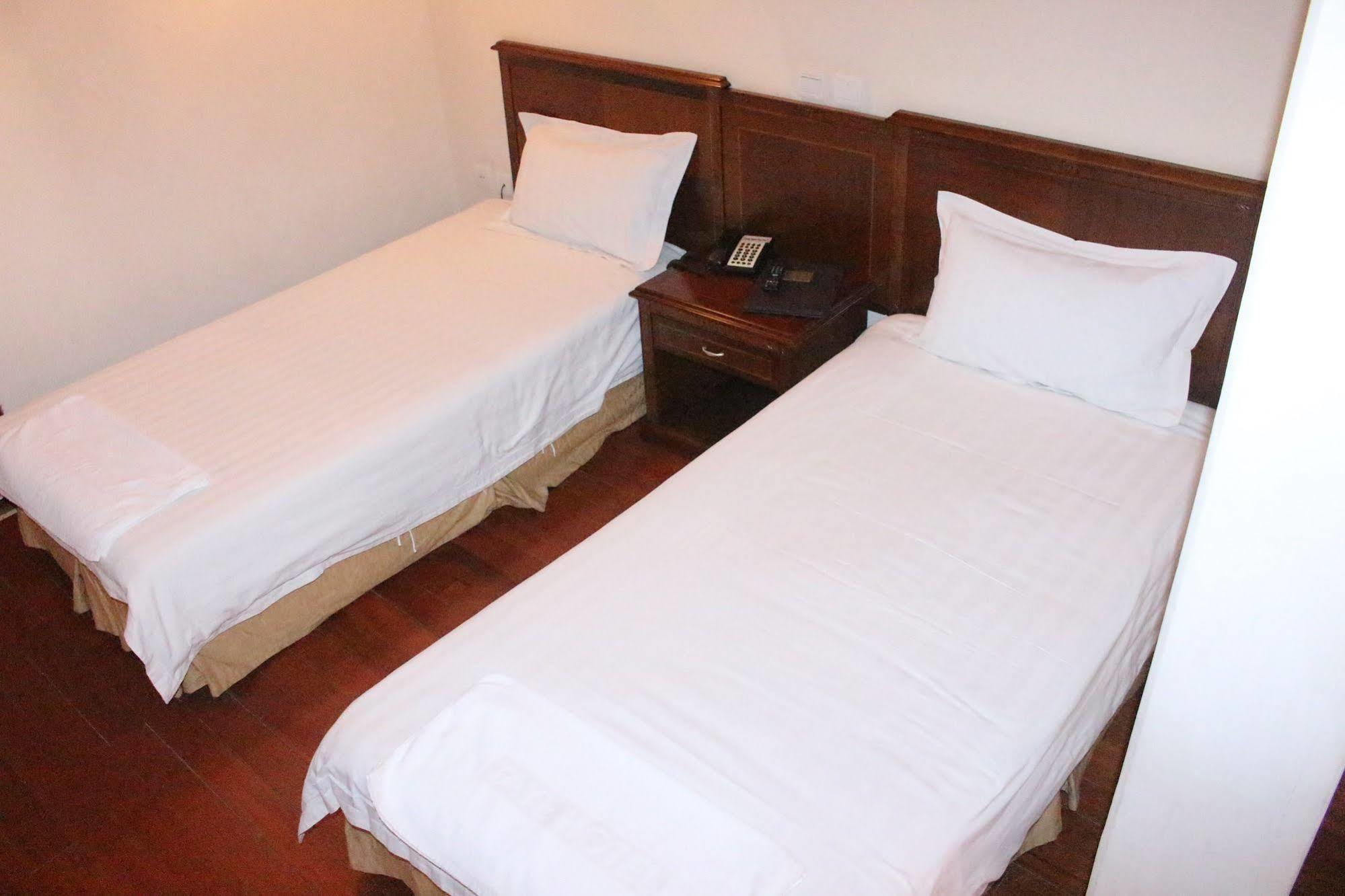 Taye Belay Hotel Gonder Exterior foto