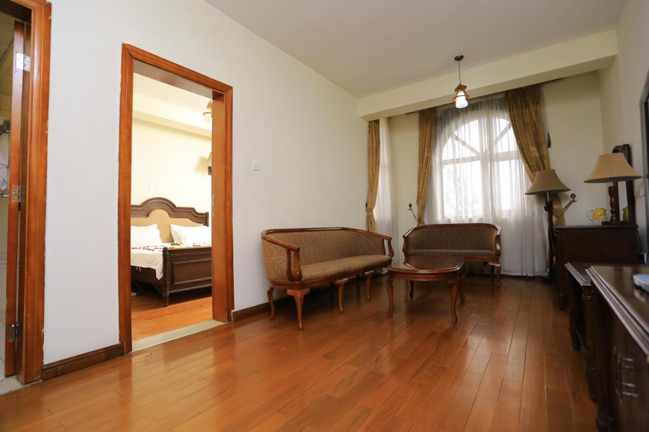 Taye Belay Hotel Gonder Exterior foto